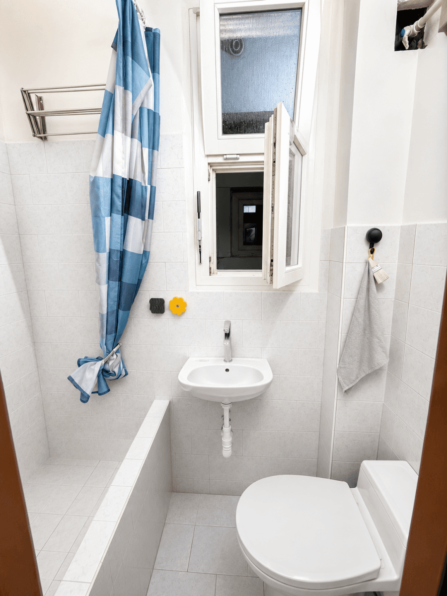 Prodej bytu 1+1 34 m², náměstí Jiřího z Lobkovic, Praha, Praha Prodej bytu 1+1 34 m², náměstí Jiřího z Lobkovic, Praha, Praha