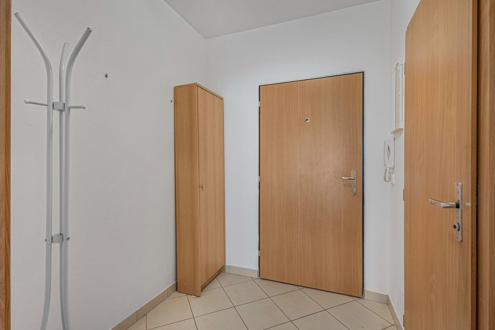 Pronájem bytu 1+kk 34 m², Jana Přibíka, Praha, Praha Pronájem bytu 1+kk 34 m², Jana Přibíka, Praha, Praha