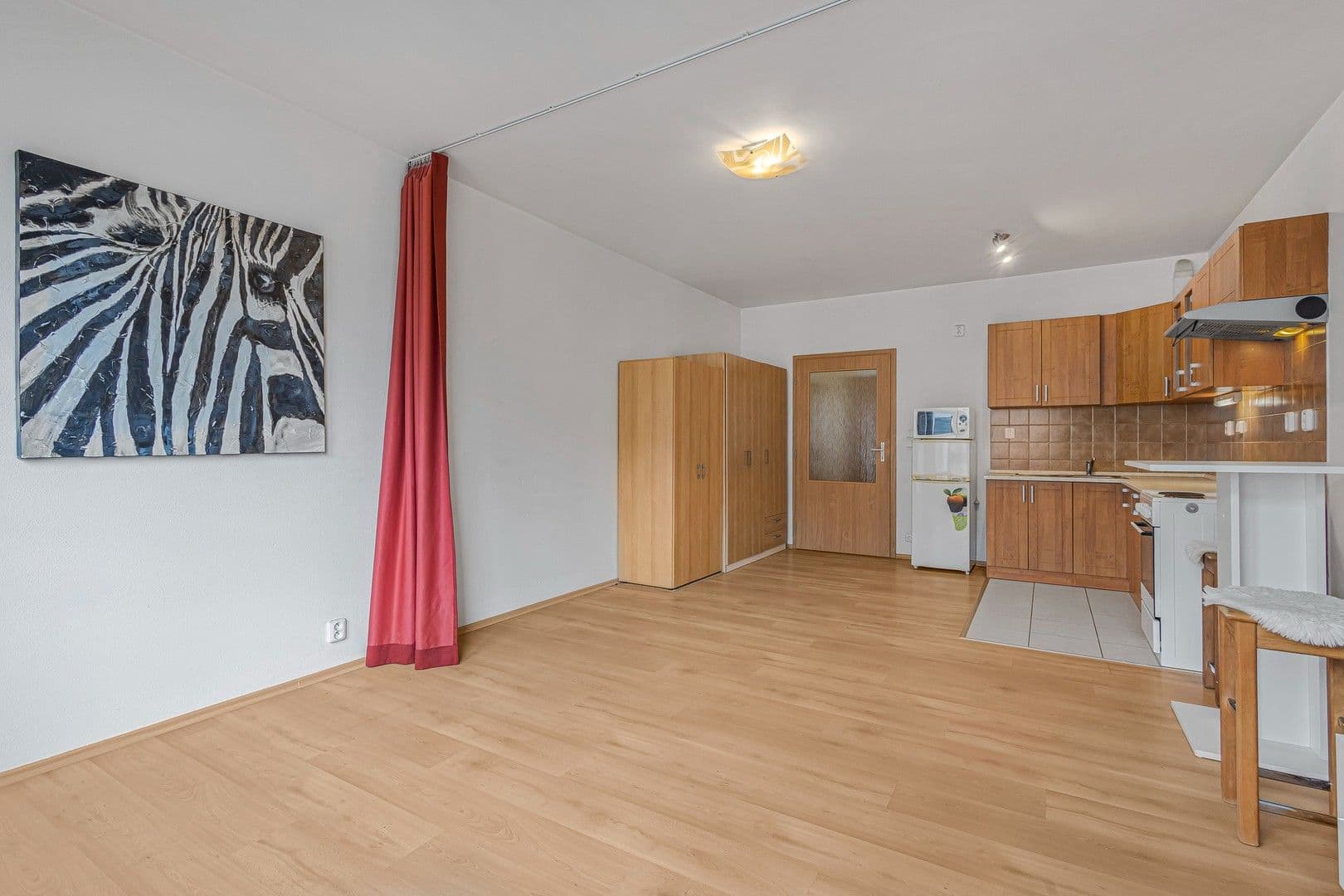 Pronájem bytu 1+kk 34 m², Jana Přibíka, Praha, Praha Pronájem bytu 1+kk 34 m², Jana Přibíka, Praha, Praha