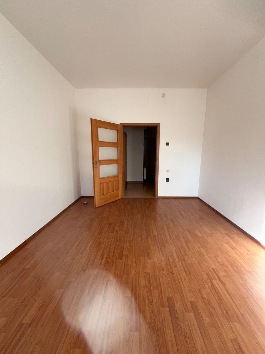 Pronájem bytu 1+1 30 m², U Svobodárny, Praha, Praha Pronájem bytu 1+1 30 m², U Svobodárny, Praha, Praha