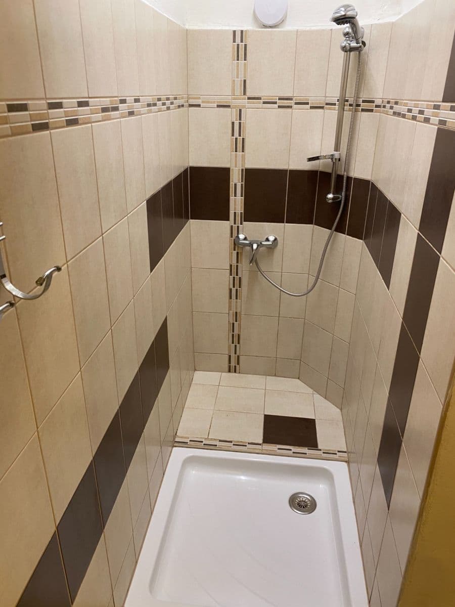 Pronájem bytu 2+kk 67 m², Pobřežní, Praha, Praha Pronájem bytu 2+kk 67 m², Pobřežní, Praha, Praha