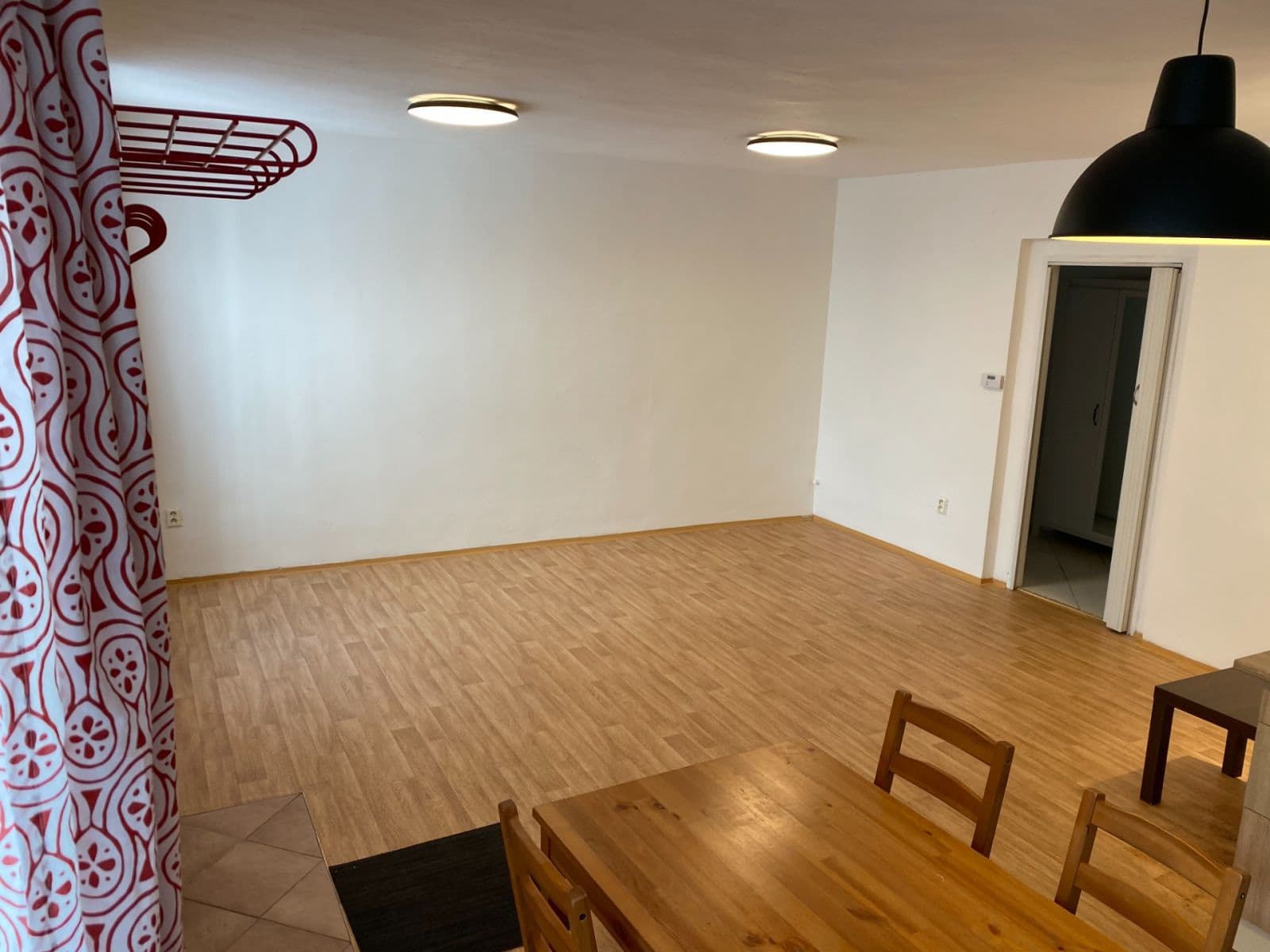 Pronájem bytu 2+kk 67 m², Pobřežní, Praha, Praha Pronájem bytu 2+kk 67 m², Pobřežní, Praha, Praha