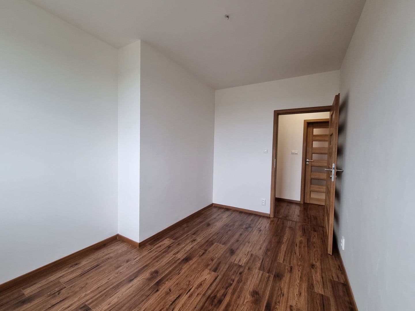 Pronájem bytu 3+kk 54 m², V Honech, Klecany, Středočeský kraj Pronájem bytu 3+kk 54 m², V Honech, Klecany, Středočeský kraj