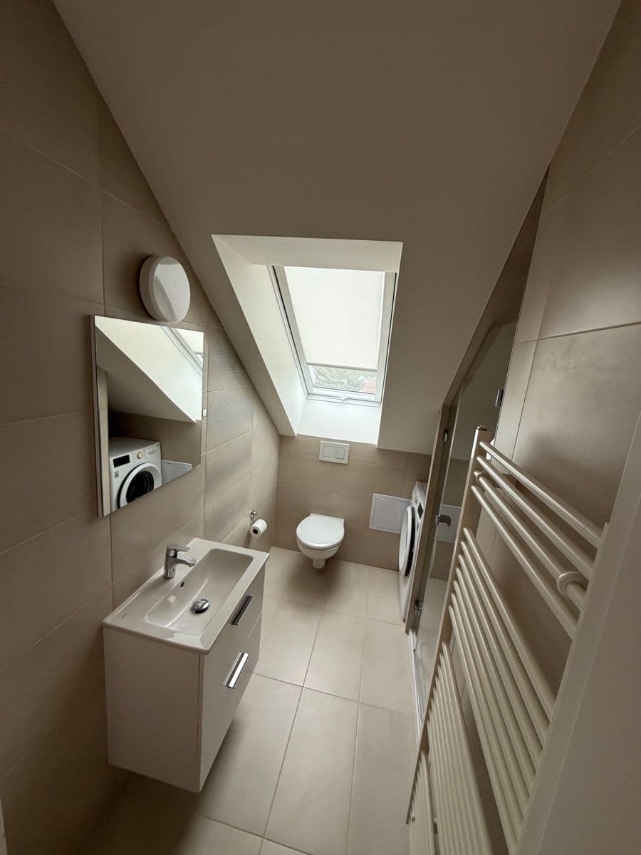 Pronájem bytu 3+kk 64 m², Bohutín, Středočeský kraj Pronájem bytu 3+kk 64 m², Bohutín, Středočeský kraj