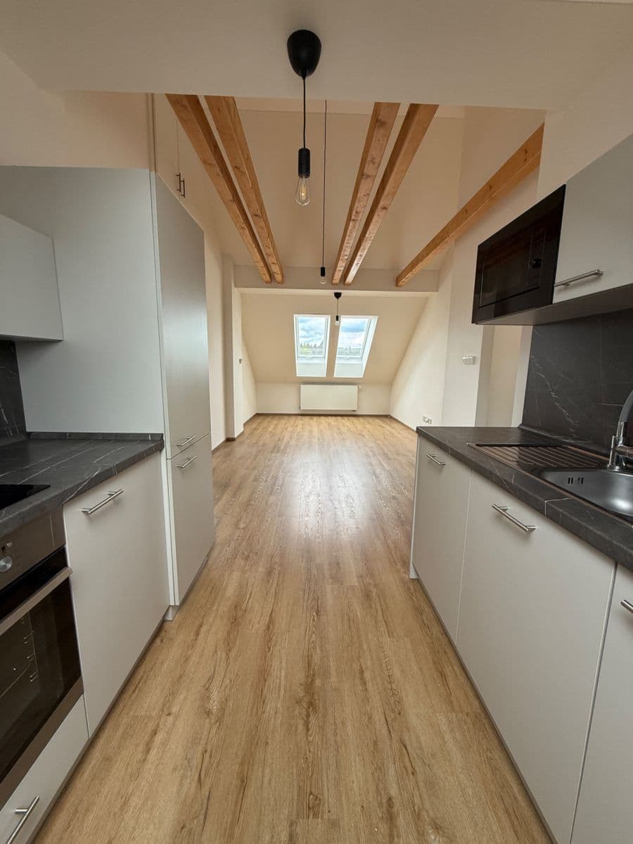 Pronájem bytu 3+kk 64 m², Bohutín, Středočeský kraj Pronájem bytu 3+kk 64 m², Bohutín, Středočeský kraj