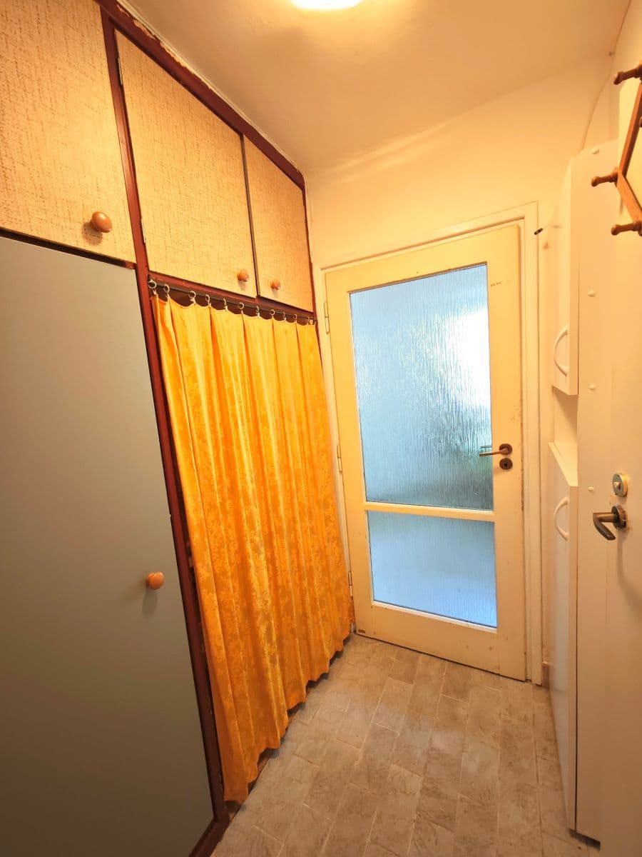 Pronájem bytu 1+1 35 m², Rychtaříkova, Plzeň, Plzeňský kraj Pronájem bytu 1+1 35 m², Rychtaříkova, Plzeň, Plzeňský kraj