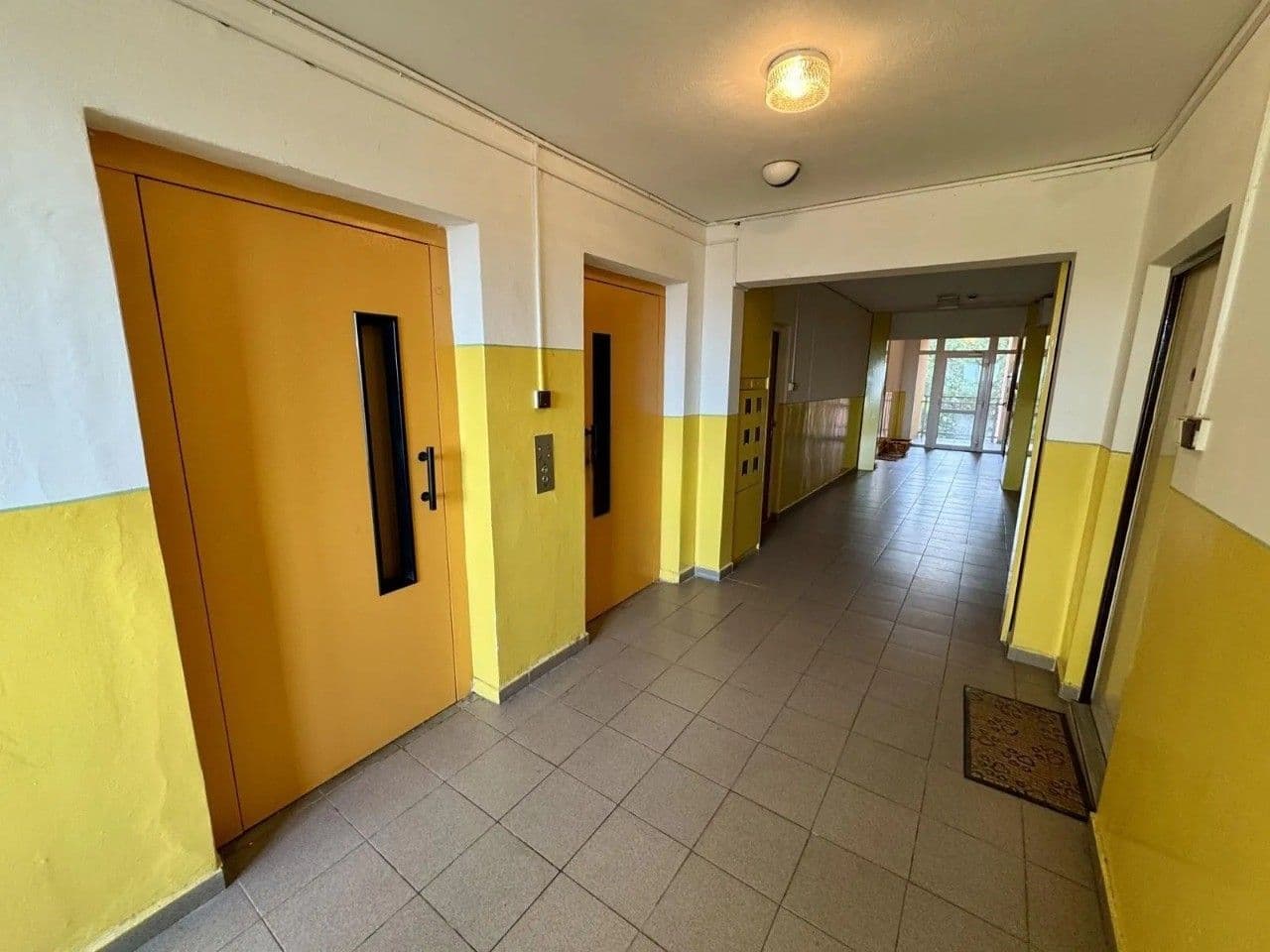 Prodej bytu 1+1 34 m², Bezejmenná, Bílina, Ústecký kraj Prodej bytu 1+1 34 m², Bezejmenná, Bílina, Ústecký kraj