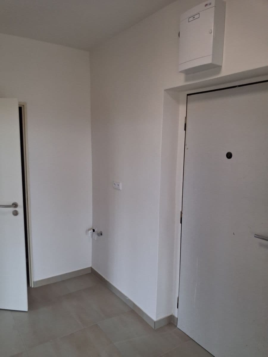 Pronájem bytu 3+1 70 m², Chmelová, Vysoké Mýto, Pardubický kraj Pronájem bytu 3+1 70 m², Chmelová, Vysoké Mýto, Pardubický kraj