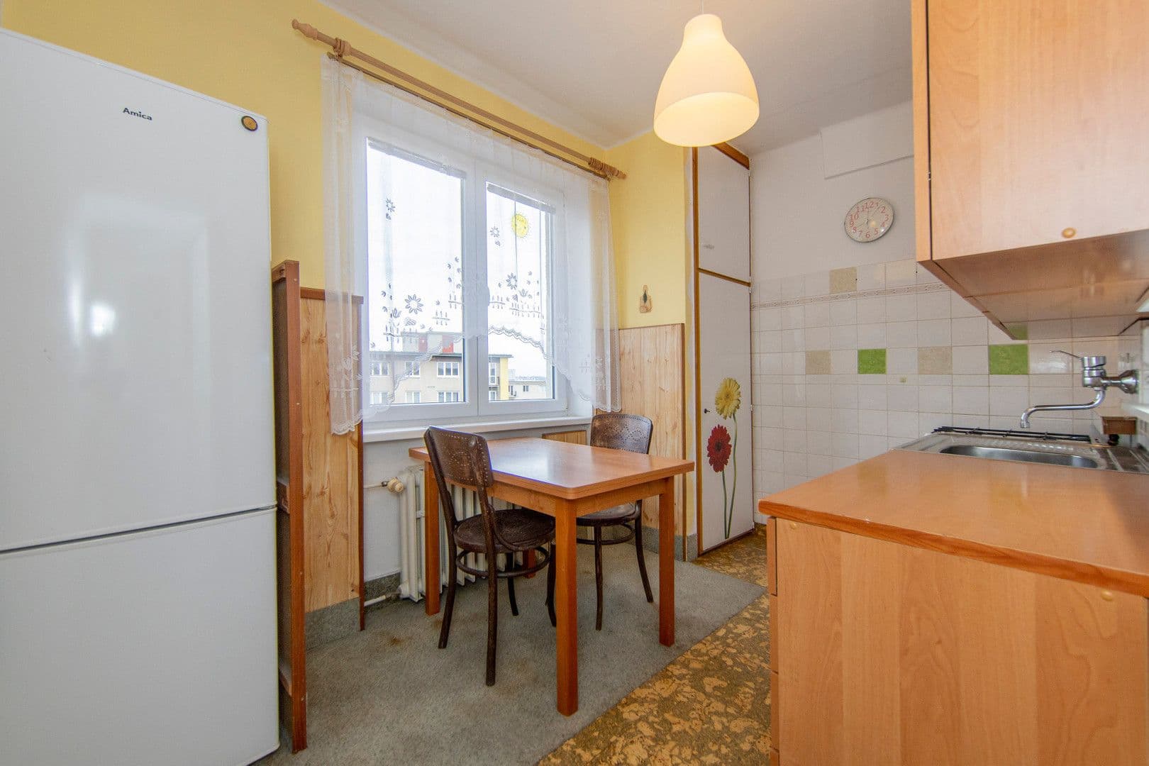 Pronájem bytu 2+1 53 m², Pod Lipami, Praha, Praha Pronájem bytu 2+1 53 m², Pod Lipami, Praha, Praha
