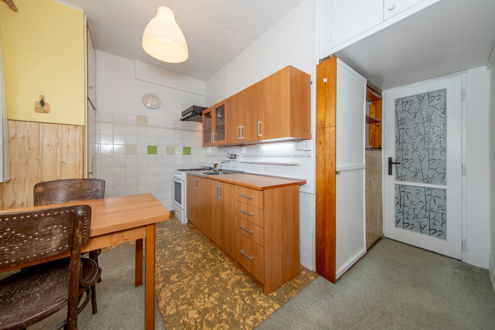 Pronájem bytu 2+1 53 m², Pod Lipami, Praha, Praha Pronájem bytu 2+1 53 m², Pod Lipami, Praha, Praha