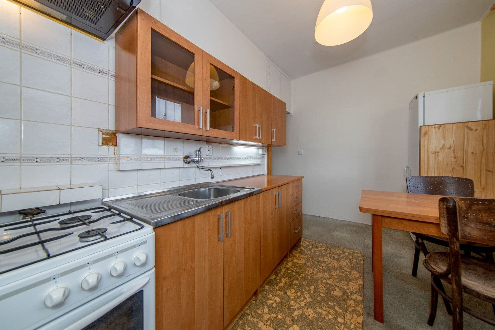 Pronájem bytu 2+1 53 m², Pod Lipami, Praha, Praha Pronájem bytu 2+1 53 m², Pod Lipami, Praha, Praha