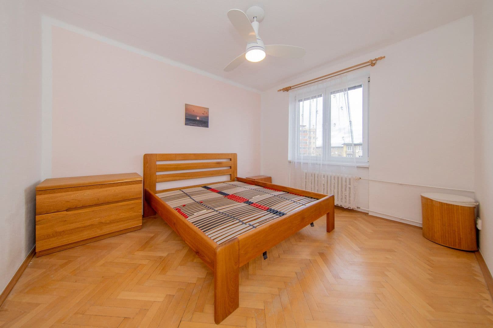 Pronájem bytu 2+1 53 m², Pod Lipami, Praha, Praha Pronájem bytu 2+1 53 m², Pod Lipami, Praha, Praha