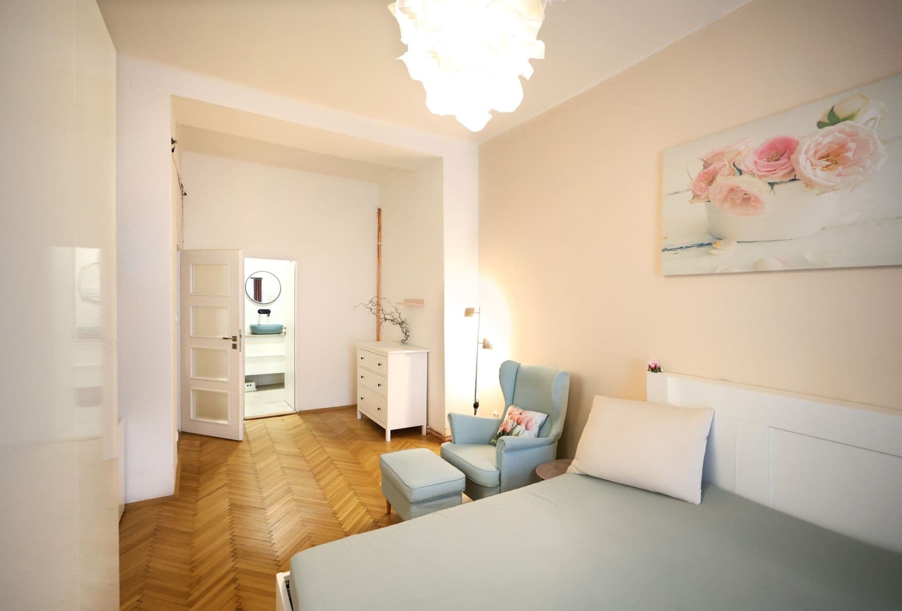 Prodej bytu 3+1 112 m², Přemyslovská, Praha, Praha Prodej bytu 3+1 112 m², Přemyslovská, Praha, Praha