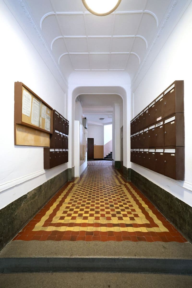 Prodej bytu 3+1 112 m², Přemyslovská, Praha, Praha Prodej bytu 3+1 112 m², Přemyslovská, Praha, Praha
