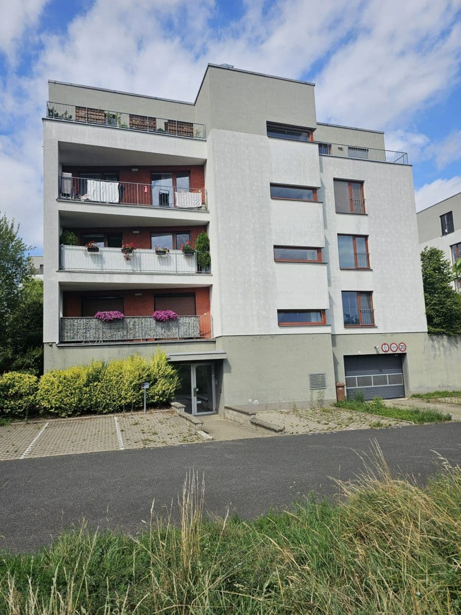 Prodej bytu 3+kk 80 m², Lederova, Roztoky, Středočeský kraj Prodej bytu 3+kk 80 m², Lederova, Roztoky, Středočeský kraj