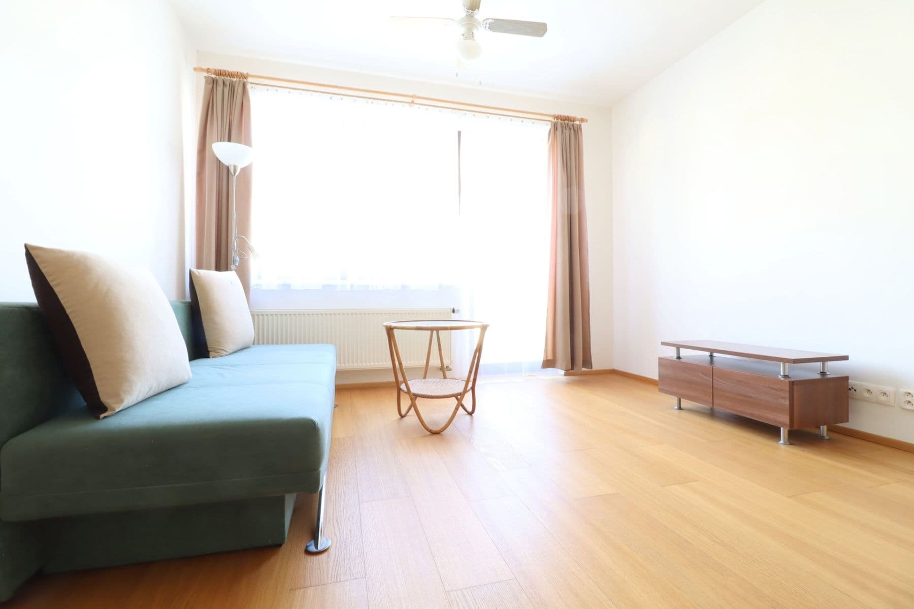Pronájem bytu 1+kk 37 m², K Beranovu, Praha, Praha Pronájem bytu 1+kk 37 m², K Beranovu, Praha, Praha