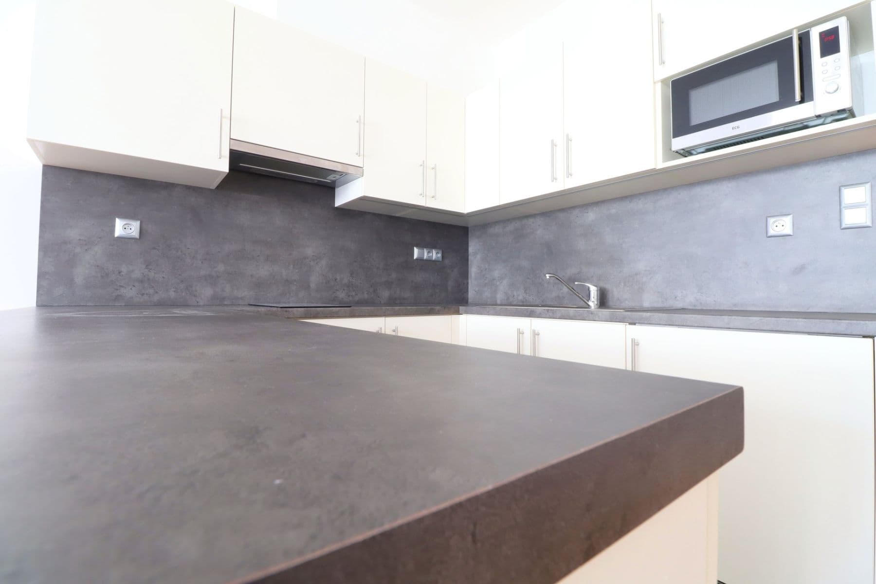 Pronájem bytu 1+kk 37 m², K Beranovu, Praha, Praha Pronájem bytu 1+kk 37 m², K Beranovu, Praha, Praha