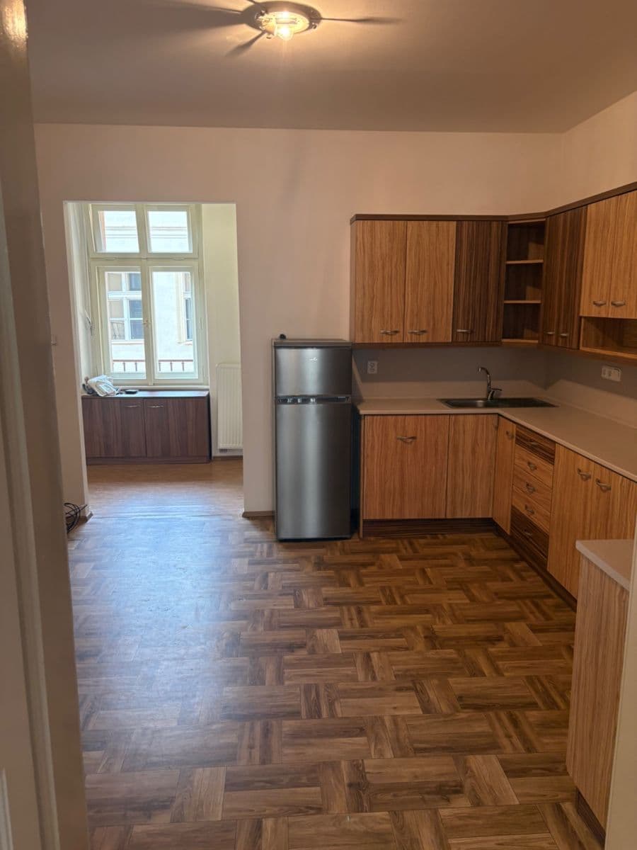 Pronájem bytu 2+1 72 m², Vltavská, Praha, Praha Pronájem bytu 2+1 72 m², Vltavská, Praha, Praha