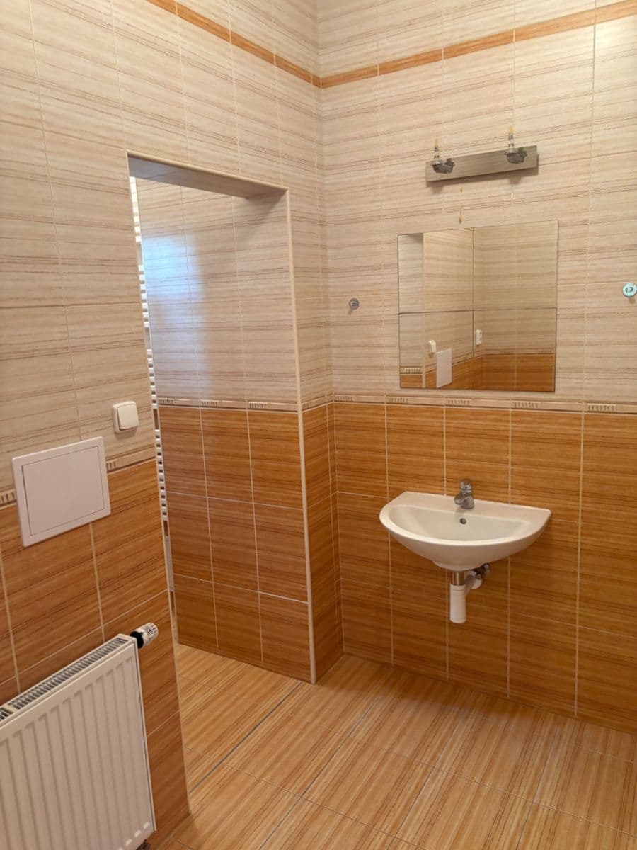 Pronájem bytu 2+1 72 m², Vltavská, Praha, Praha Pronájem bytu 2+1 72 m², Vltavská, Praha, Praha