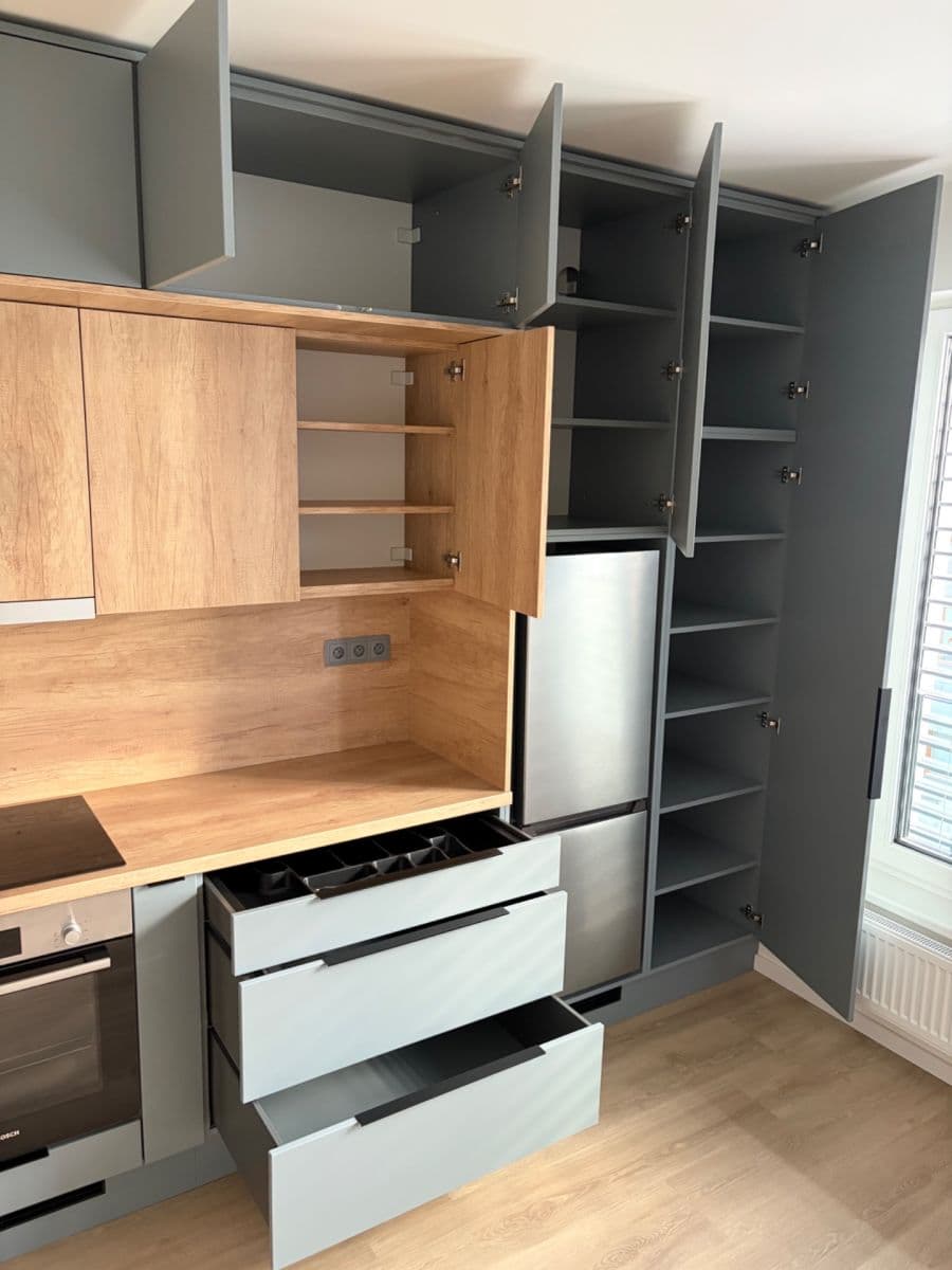 Pronájem bytu 1+kk 38 m², Divíškové, Praha, Praha Pronájem bytu 1+kk 38 m², Divíškové, Praha, Praha