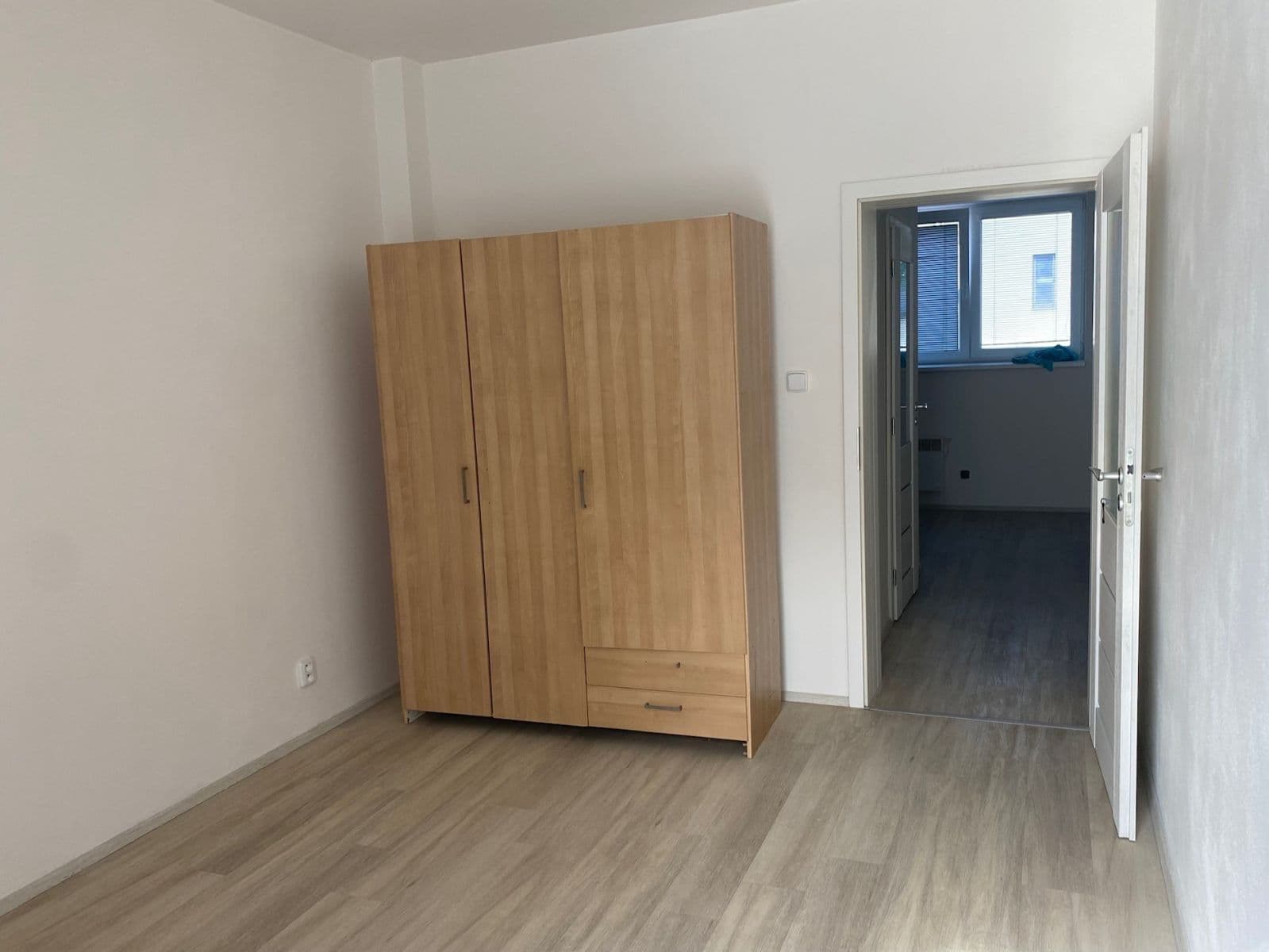 Pronájem bytu 1+1 32 m², Banskobystrická, Brno, Jihomoravský kraj Pronájem bytu 1+1 32 m², Banskobystrická, Brno, Jihomoravský kraj