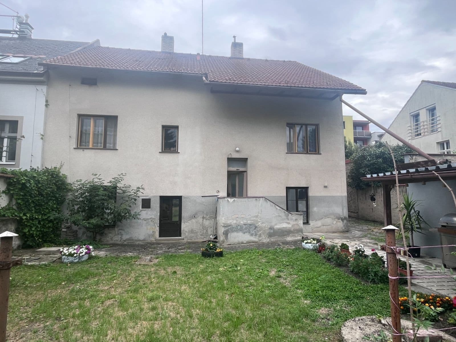 Prodej domu 116 m², pozemek 592 m², Kolínská, Nymburk, Středočeský kraj Prodej domu 116 m², pozemek 592 m², Kolínská, Nymburk, Středočeský kraj