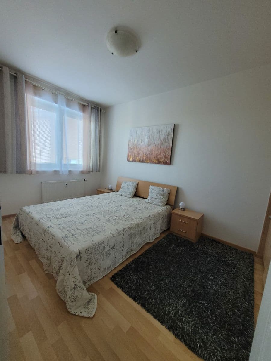 Pronájem bytu 2+kk 56 m², Spořická, Praha, Praha Pronájem bytu 2+kk 56 m², Spořická, Praha, Praha