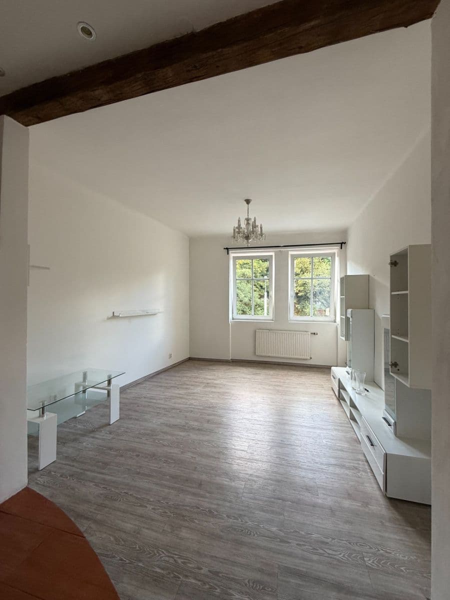 Pronájem bytu 2+kk 40 m², Francouzská, Praha, Praha Pronájem bytu 2+kk 40 m², Francouzská, Praha, Praha