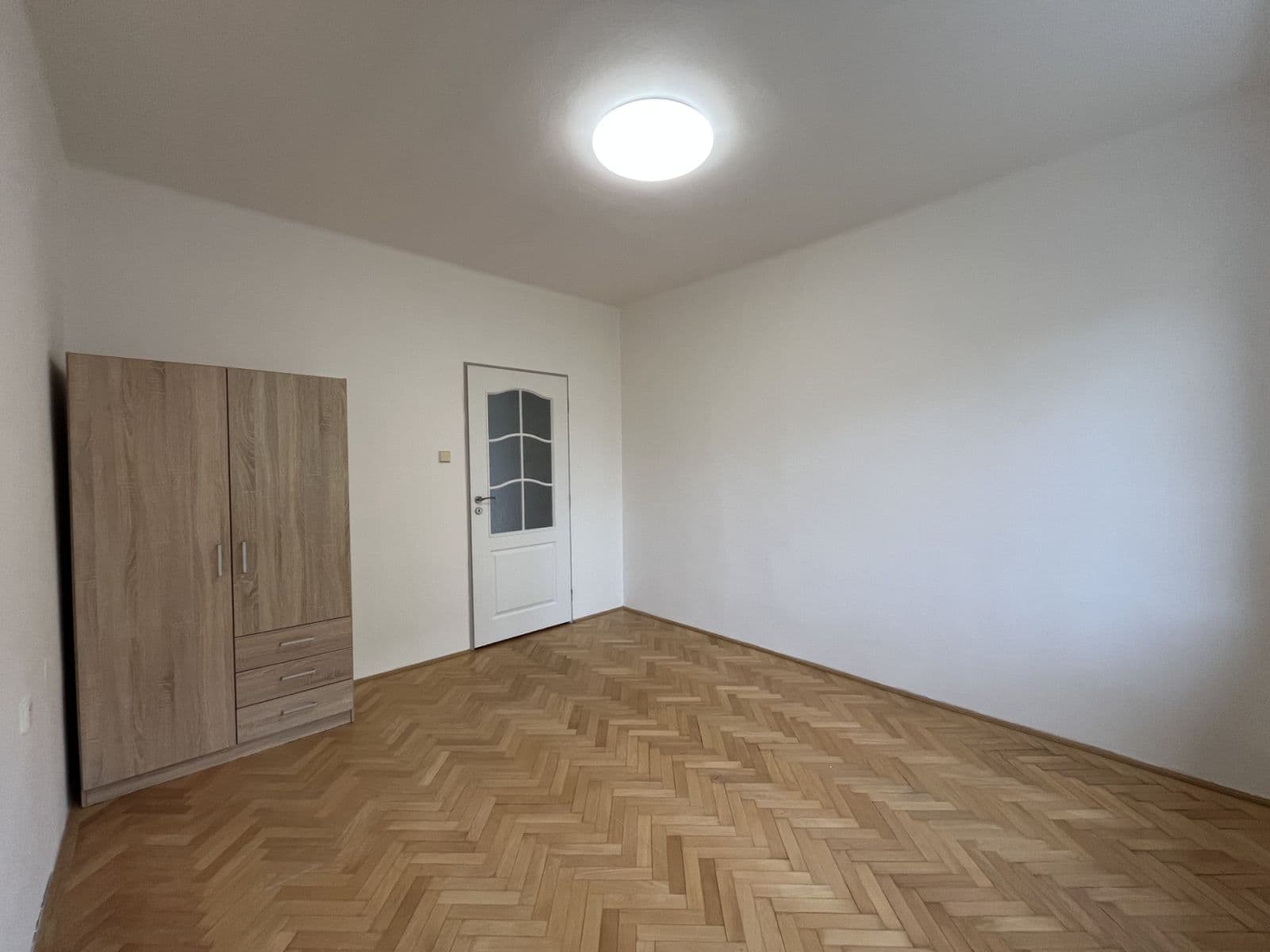 Pronájem bytu 3+1 70 m², Štefánikova, Louny, Ústecký kraj Pronájem bytu 3+1 70 m², Štefánikova, Louny, Ústecký kraj