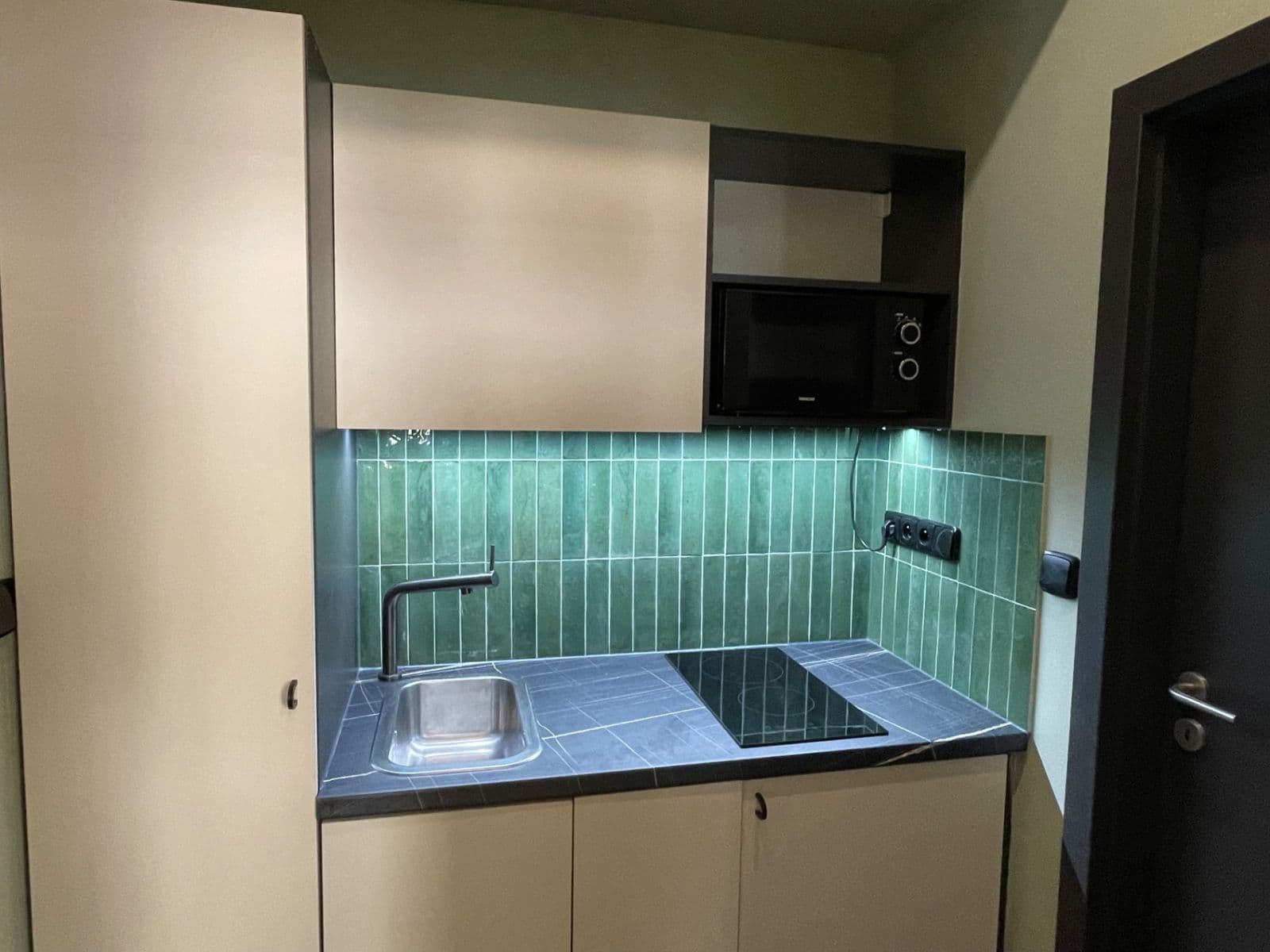 Pronájem nebytového prostoru 18 m², Ondříčkova, Praha, Praha Pronájem nebytového prostoru 18 m², Ondříčkova, Praha, Praha