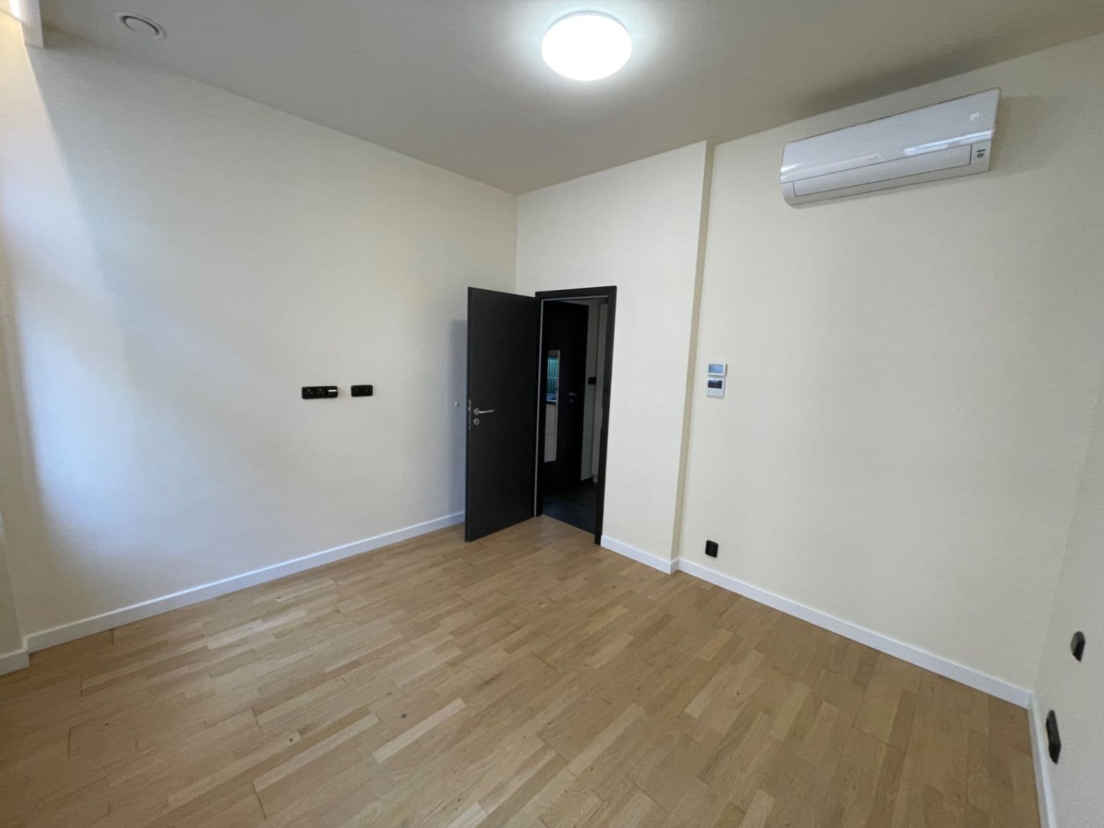 Pronájem nebytového prostoru 18 m², Ondříčkova, Praha, Praha Pronájem nebytového prostoru 18 m², Ondříčkova, Praha, Praha