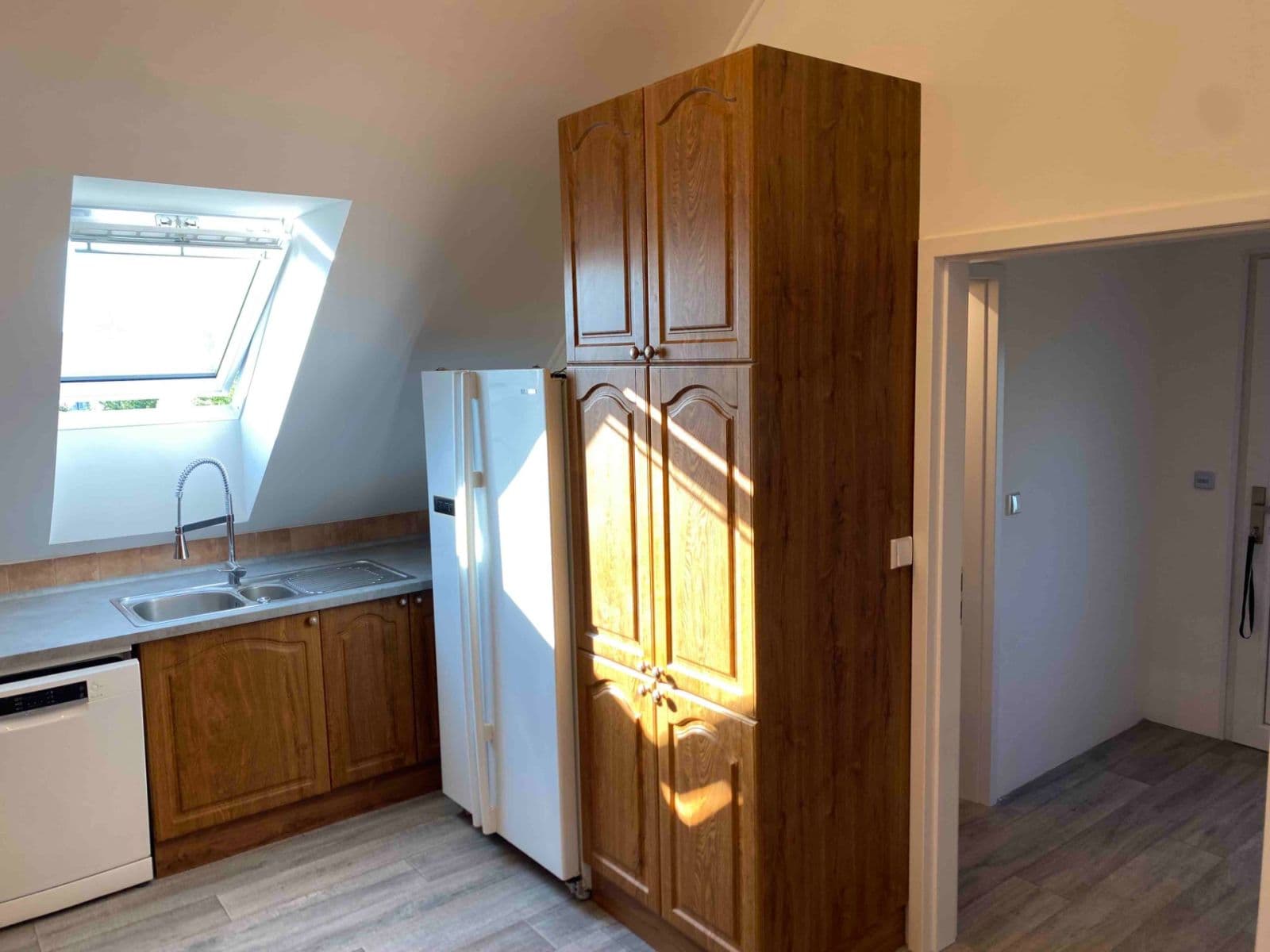 Pronájem bytu 4+kk 108 m², Zvonková, Čakovičky, Středočeský kraj Pronájem bytu 4+kk 108 m², Zvonková, Čakovičky, Středočeský kraj