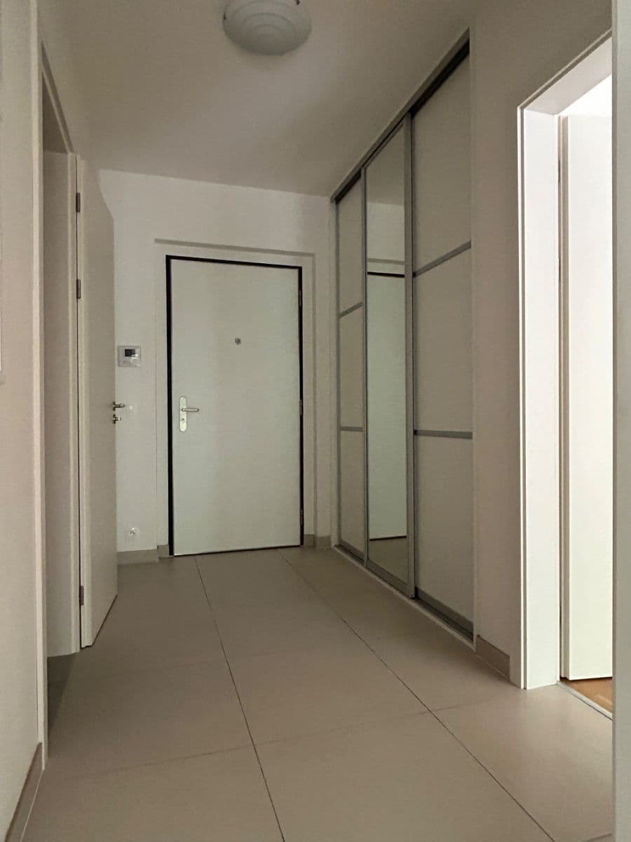 Pronájem bytu 2+kk 54 m², Naskové, Praha, Praha Pronájem bytu 2+kk 54 m², Naskové, Praha, Praha