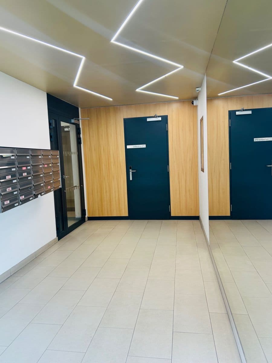 Pronájem bytu 2+kk 54 m², Naskové, Praha, Praha Pronájem bytu 2+kk 54 m², Naskové, Praha, Praha