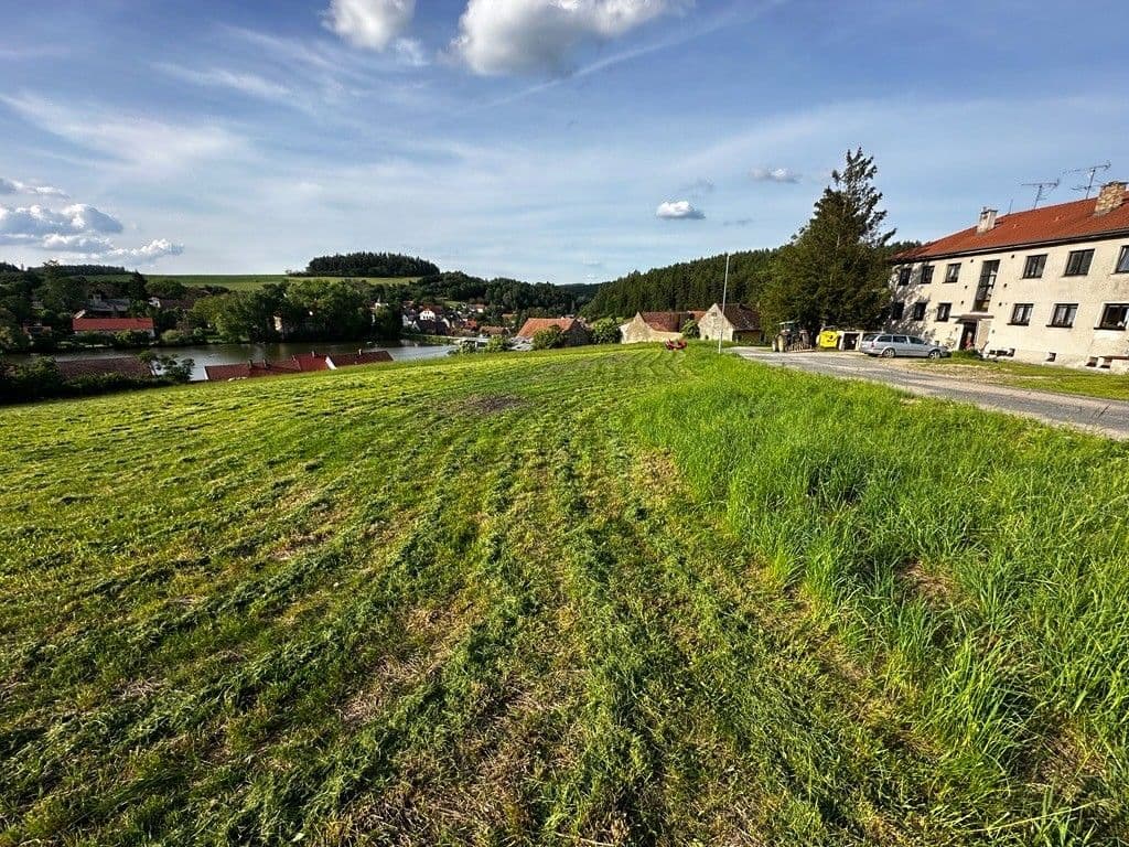 Prodej pozemku 2.102 m², Popovice, Středočeský kraj Prodej pozemku 2.102 m², Popovice, Středočeský kraj