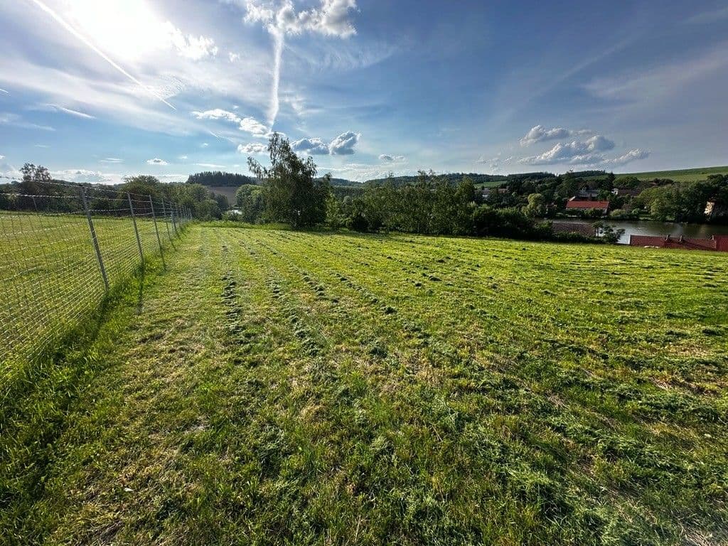 Prodej pozemku 2.102 m², Popovice, Středočeský kraj Prodej pozemku 2.102 m², Popovice, Středočeský kraj