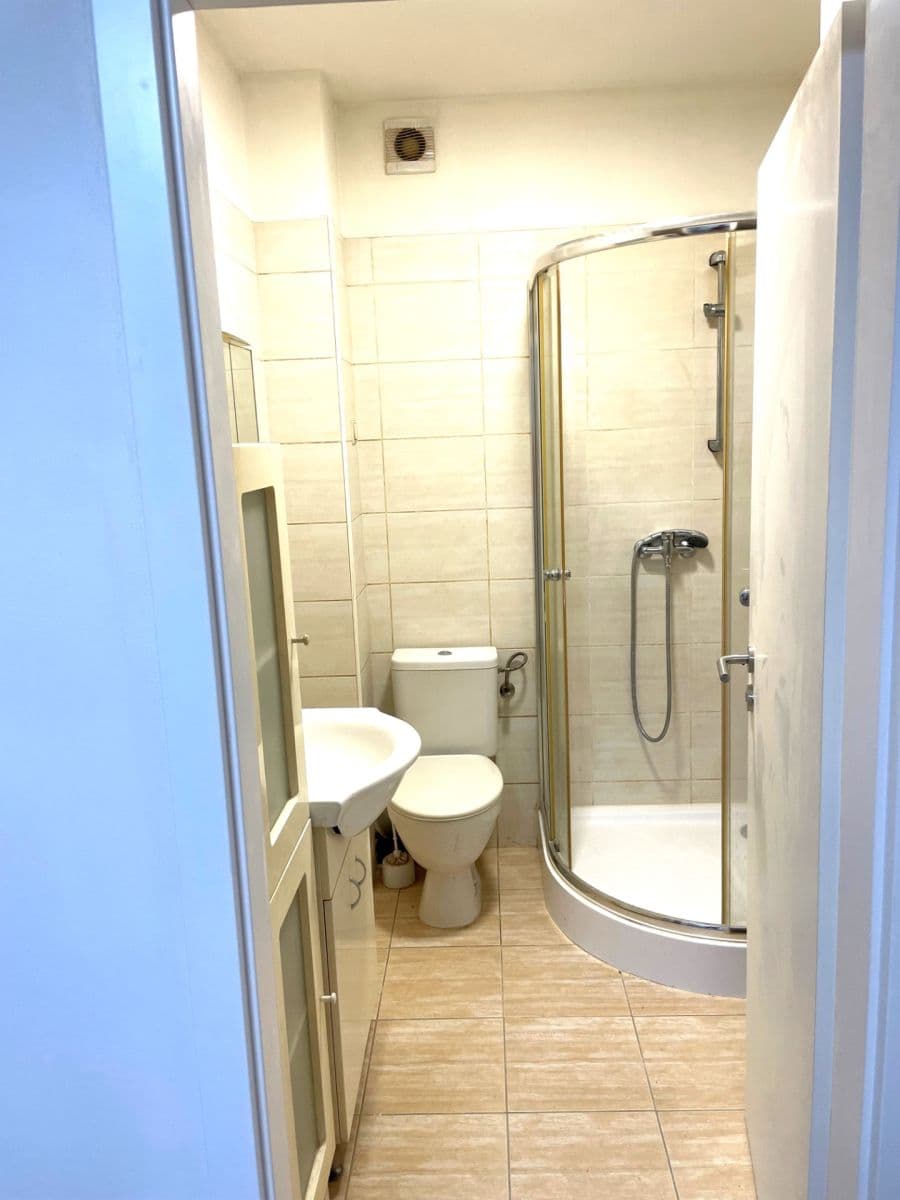 Prodej bytu 3+kk 68 m², U Strže, Praha, Praha Prodej bytu 3+kk 68 m², U Strže, Praha, Praha