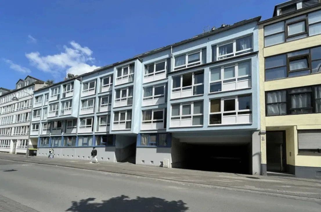 Pronájem bytu 1+1 22 m², Köln, Severní Porýní-Vestfálsko Pronájem bytu 1+1 22 m², Köln, Severní Porýní-Vestfálsko