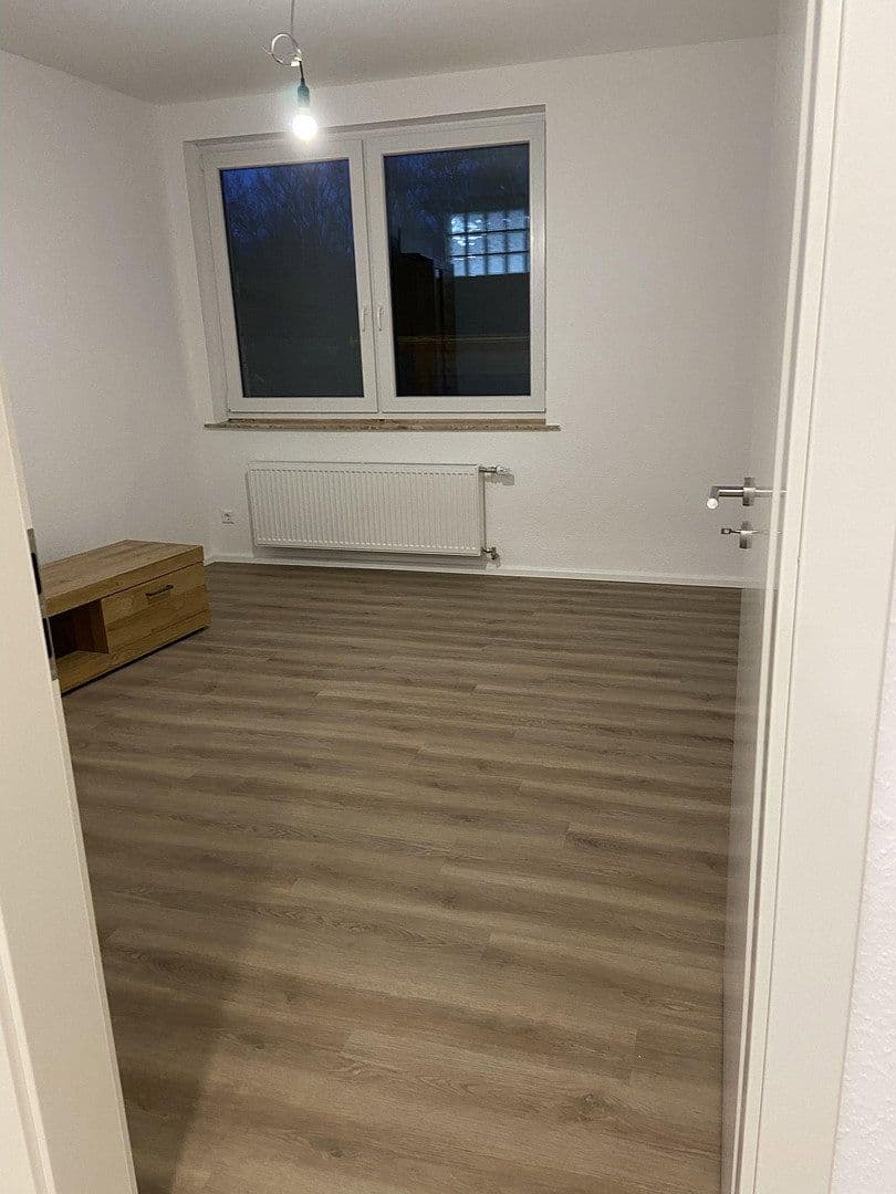 Pronájem bytu 2+1 61 m², Mühlenanger 14, Adelebsen, Dolní Sasko Pronájem bytu 2+1 61 m², Mühlenanger 14, Adelebsen, Dolní Sasko