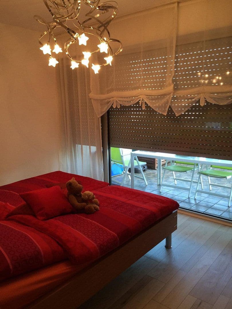 Prodej bytu 3+1 114 m², Essen, Severní Porýní-Vestfálsko Prodej bytu 3+1 114 m², Essen, Severní Porýní-Vestfálsko