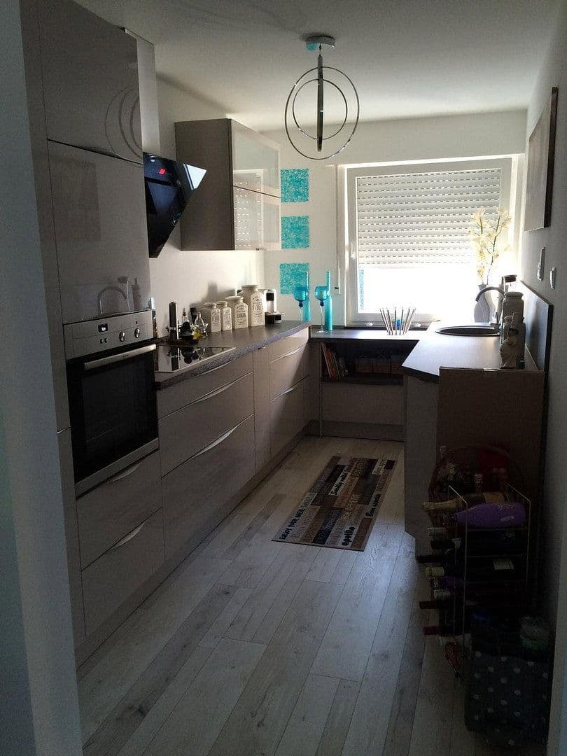 Prodej bytu 3+1 114 m², Essen, Severní Porýní-Vestfálsko Prodej bytu 3+1 114 m², Essen, Severní Porýní-Vestfálsko