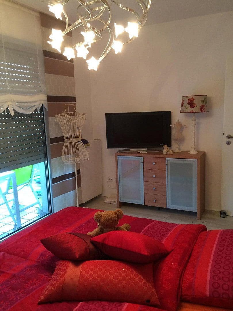 Prodej bytu 3+1 114 m², Essen, Severní Porýní-Vestfálsko Prodej bytu 3+1 114 m², Essen, Severní Porýní-Vestfálsko