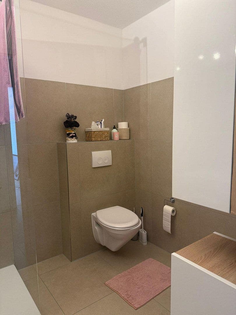 Pronájem bytu 3+1 85 m², Am Gottesberg 25, Bielefeld, Severní Porýní-Vestfálsko Pronájem bytu 3+1 85 m², Am Gottesberg 25, Bielefeld, Severní Porýní-Vestfálsko