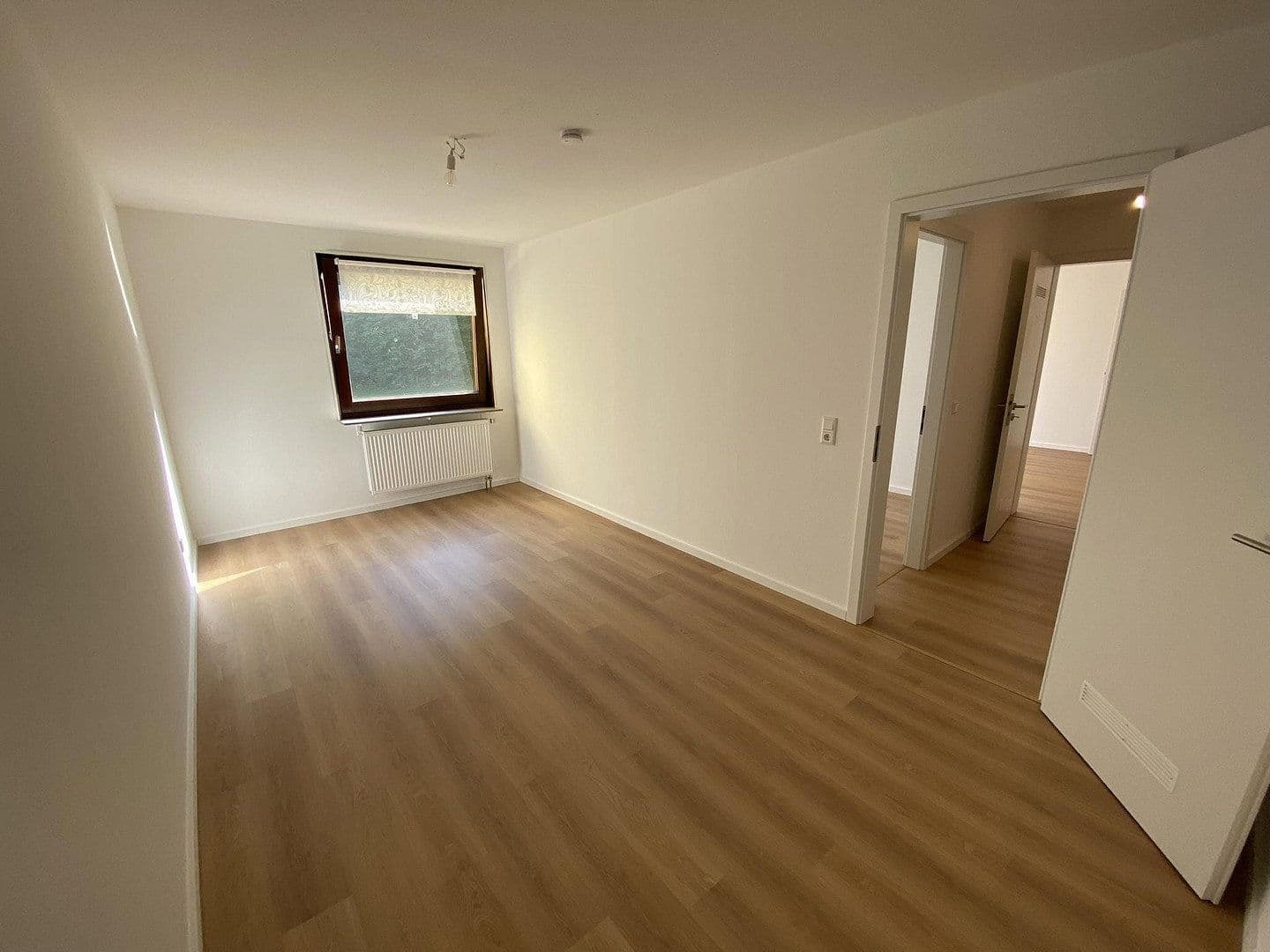 Pronájem bytu 3+1 85 m², Am Gottesberg 25, Bielefeld, Severní Porýní-Vestfálsko Pronájem bytu 3+1 85 m², Am Gottesberg 25, Bielefeld, Severní Porýní-Vestfálsko
