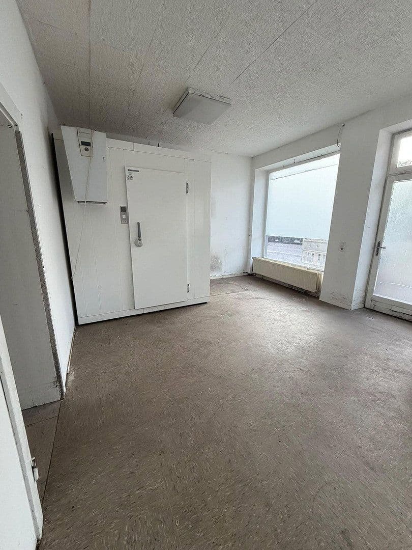 Pronájem kanceláře 58 m², Uellendahler Straße 332, Wuppertal, Severní Porýní-Vestfálsko Pronájem kanceláře 58 m², Uellendahler Straße 332, Wuppertal, Severní Porýní-Vestfálsko