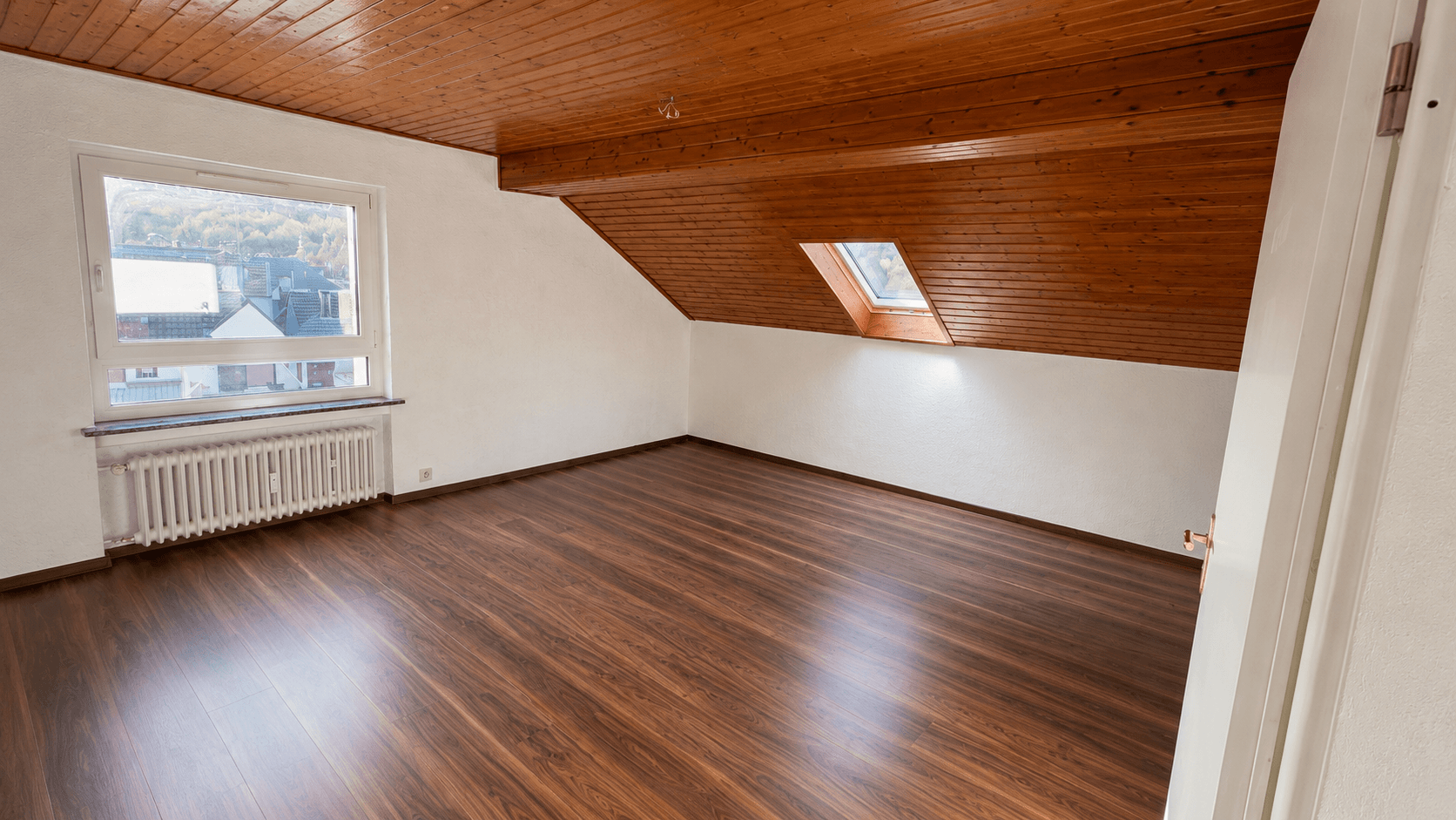 Pronájem bytu 3+1 92 m², Raiffeisenstraße 14-16, Remagen, Porýní-Falc Pronájem bytu 3+1 92 m², Raiffeisenstraße 14-16, Remagen, Porýní-Falc