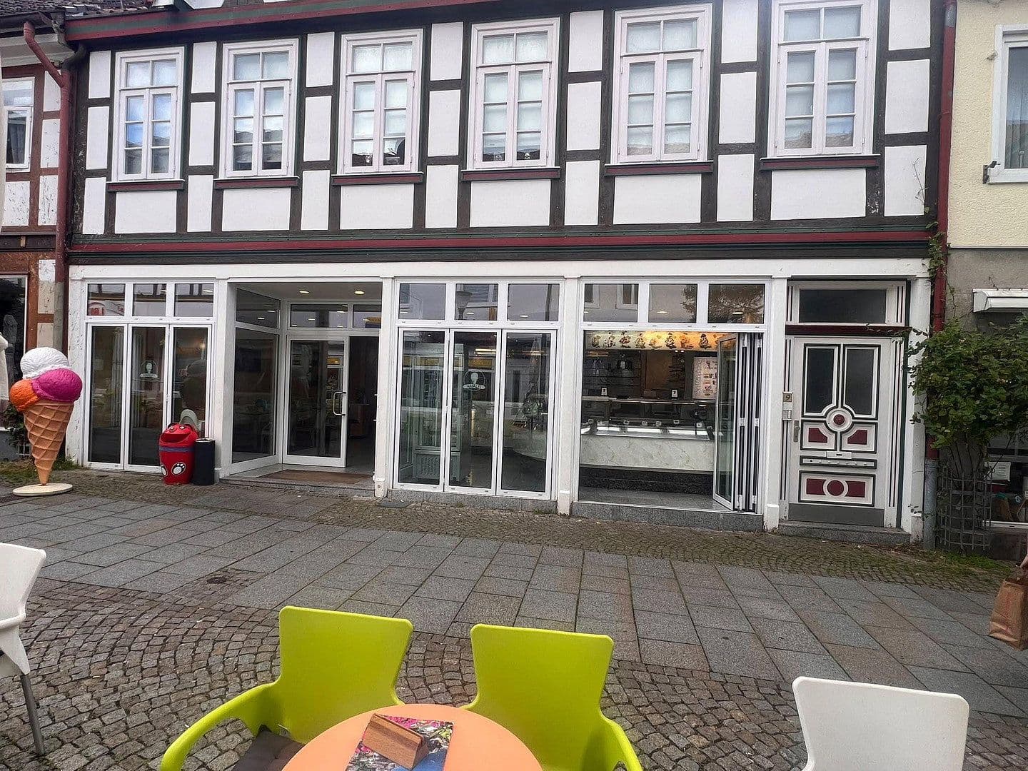 Prodej nebytového prostoru 170 m², MarktStrasse 9, Alfeld (Leine), Dolní Sasko Prodej nebytového prostoru 170 m², MarktStrasse 9, Alfeld (Leine), Dolní Sasko