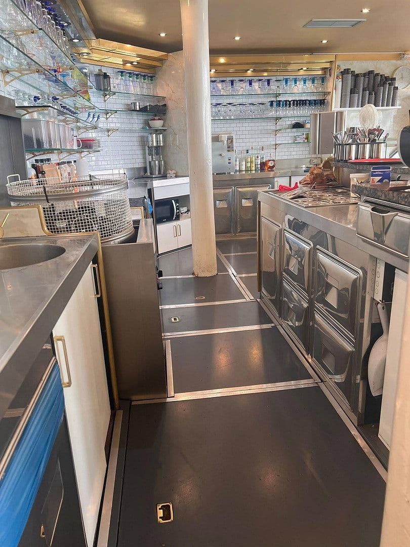 Prodej nebytového prostoru 170 m², MarktStrasse 9, Alfeld (Leine), Dolní Sasko Prodej nebytového prostoru 170 m², MarktStrasse 9, Alfeld (Leine), Dolní Sasko