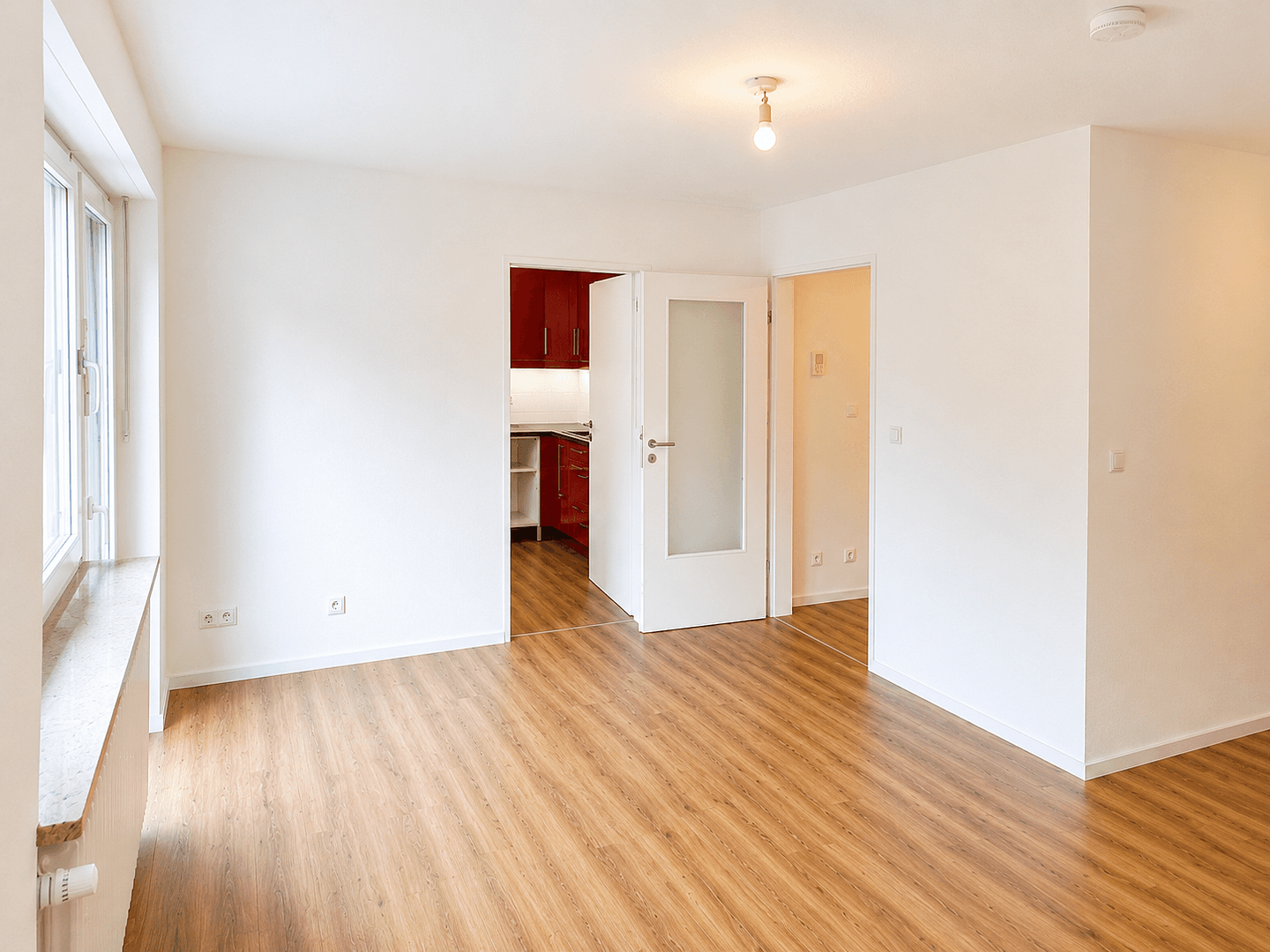 Pronájem bytu 1+1 41 m², Friedrich-Ebert-Straße 45, Regensburg, Bavorsko Pronájem bytu 1+1 41 m², Friedrich-Ebert-Straße 45, Regensburg, Bavorsko