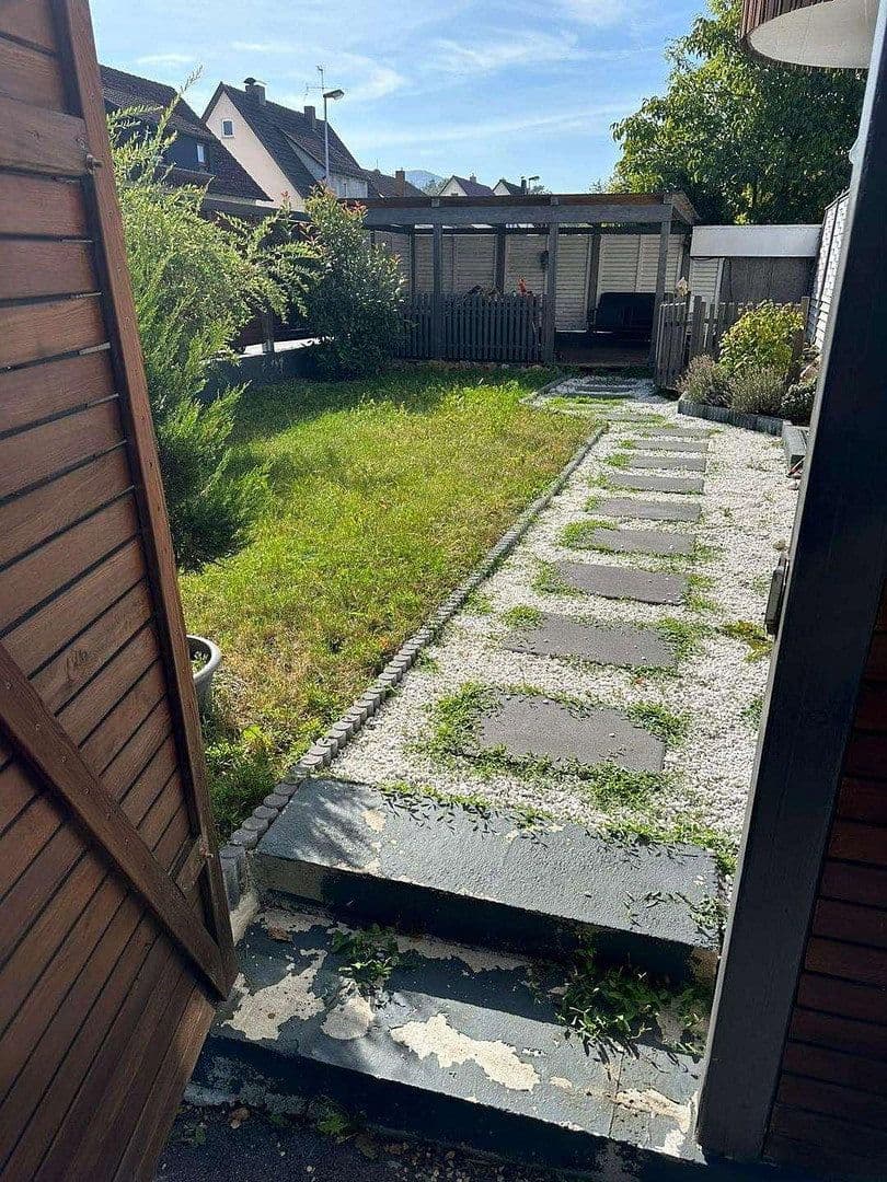 Pronájem bytu 4+1 68 m², Schlaterstraße 14, Süßen, Bádensko-Württembersko Pronájem bytu 4+1 68 m², Schlaterstraße 14, Süßen, Bádensko-Württembersko